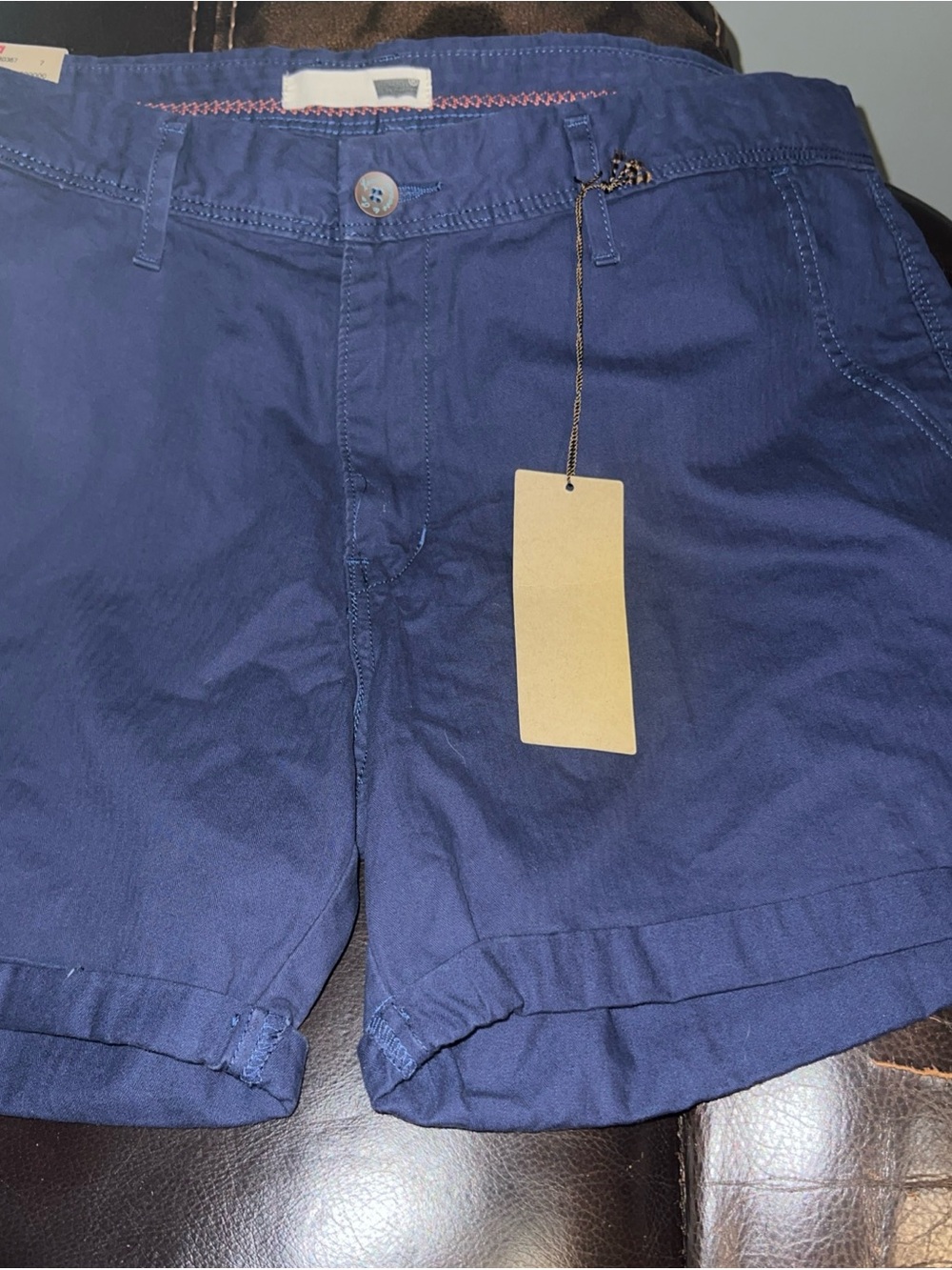 Women’s nwt Levi’s Navy 100 %Cotton Casual Shorts
